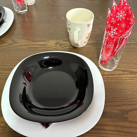 Dubai Marina スコピエ