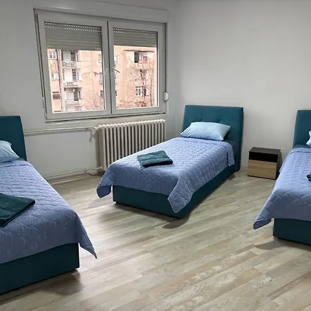 Dubai Marina Guest house Skopje