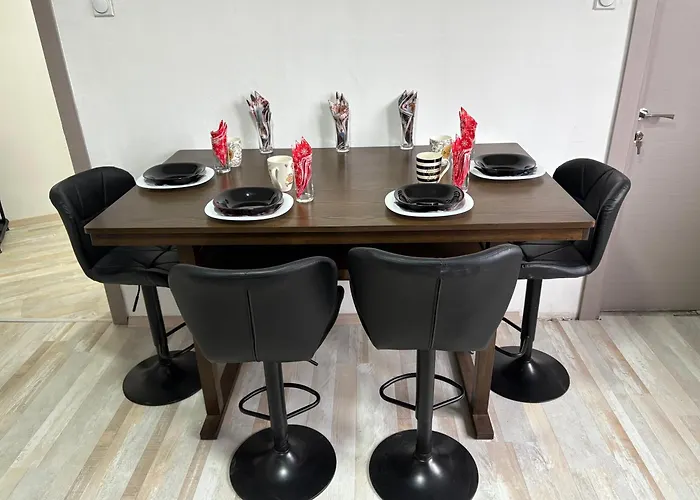 Dubai Marina Guest house Skopje