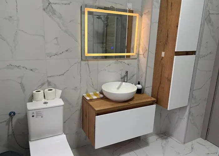 Dubai Marina * Skopje