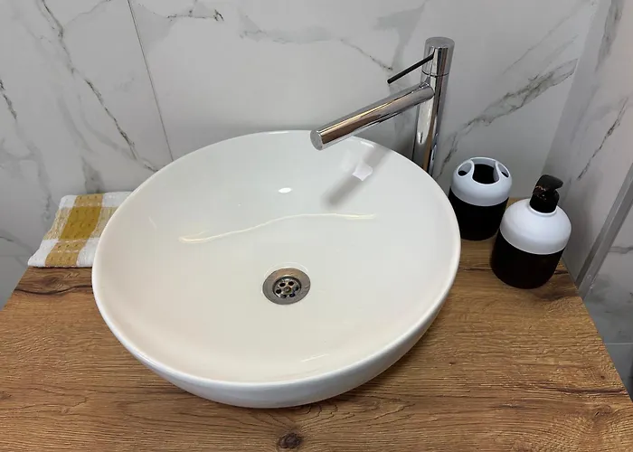 Dubai Marina Guest house *