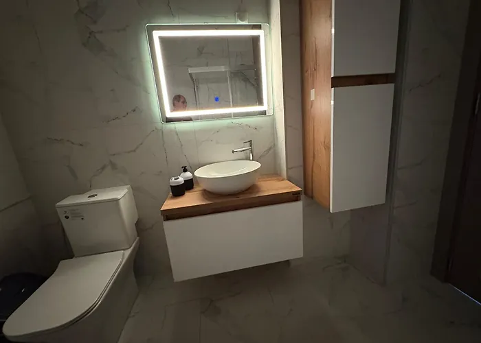 Dubai Marina Guest house *